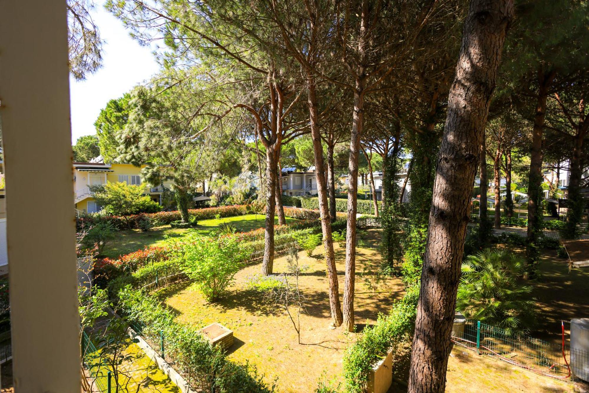 Grandstay Villa Perla Resort Durrës Kültér fotó