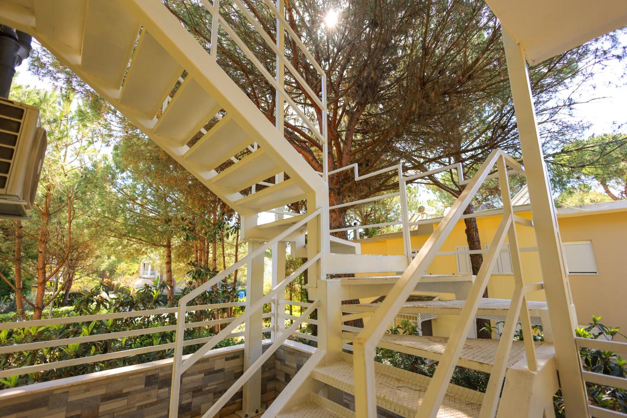 Grandstay Villa Perla Resort Durrës Kültér fotó