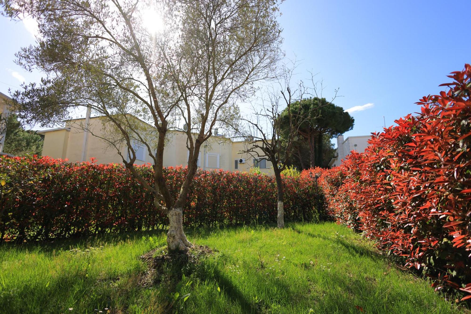 Grandstay Villa Perla Resort Durrës Kültér fotó